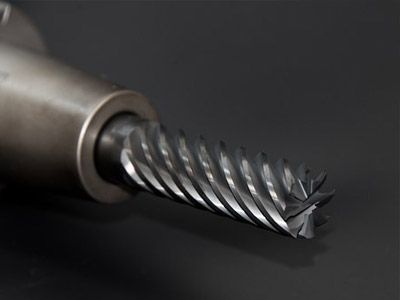 How to maintain the drill bit